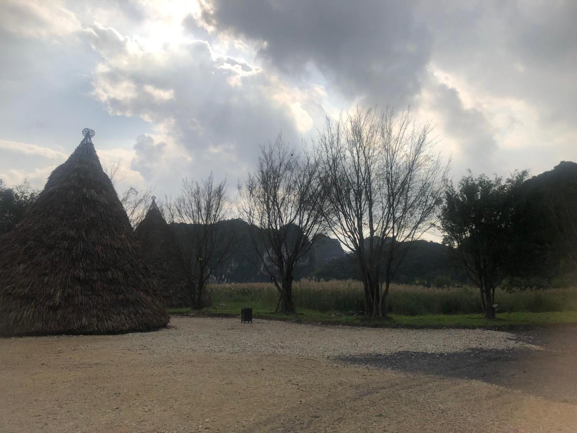 Truong Son Luxury Homestay Ninh Binh Buitenkant foto