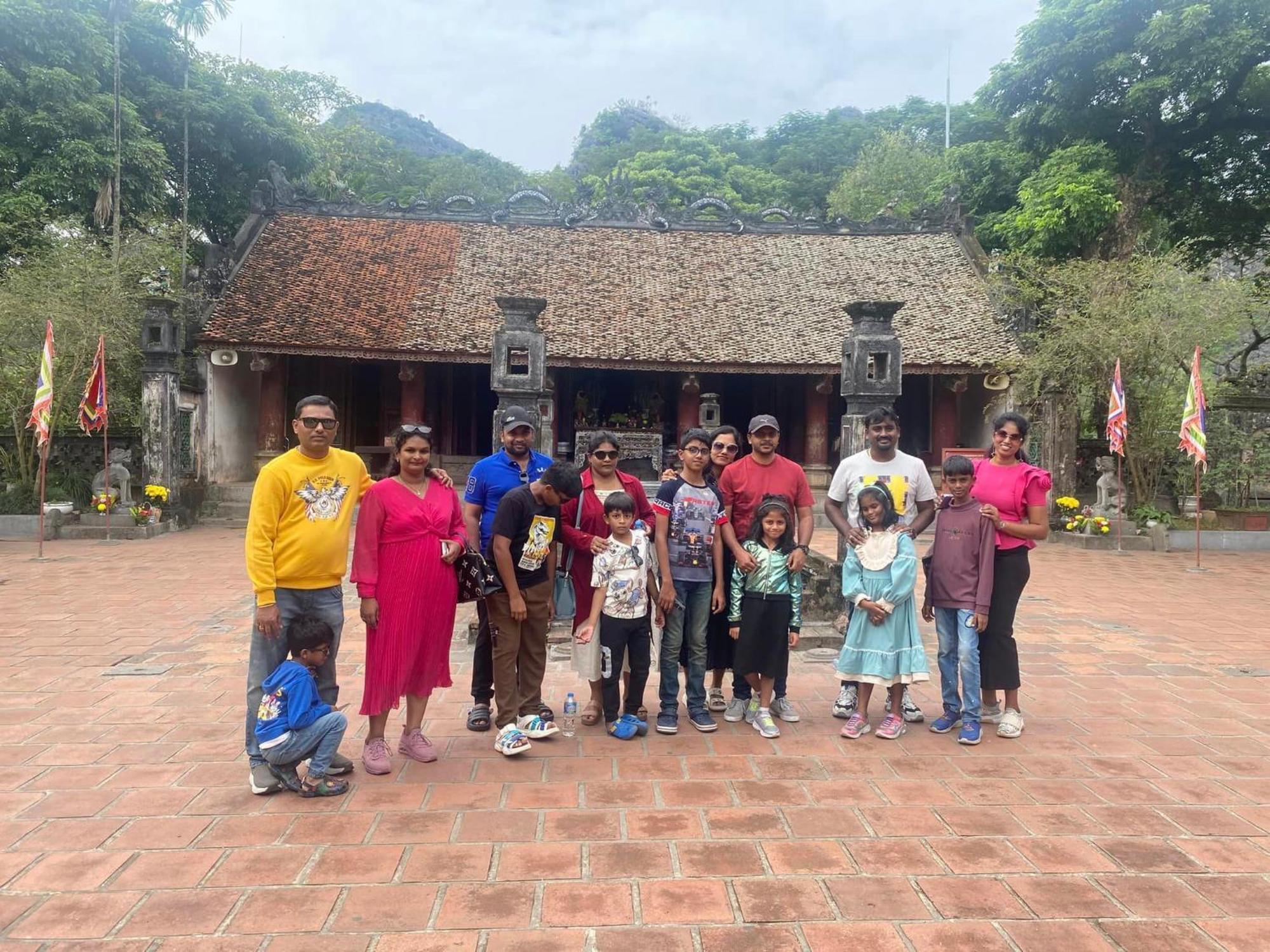 Truong Son Luxury Homestay Ninh Binh Buitenkant foto