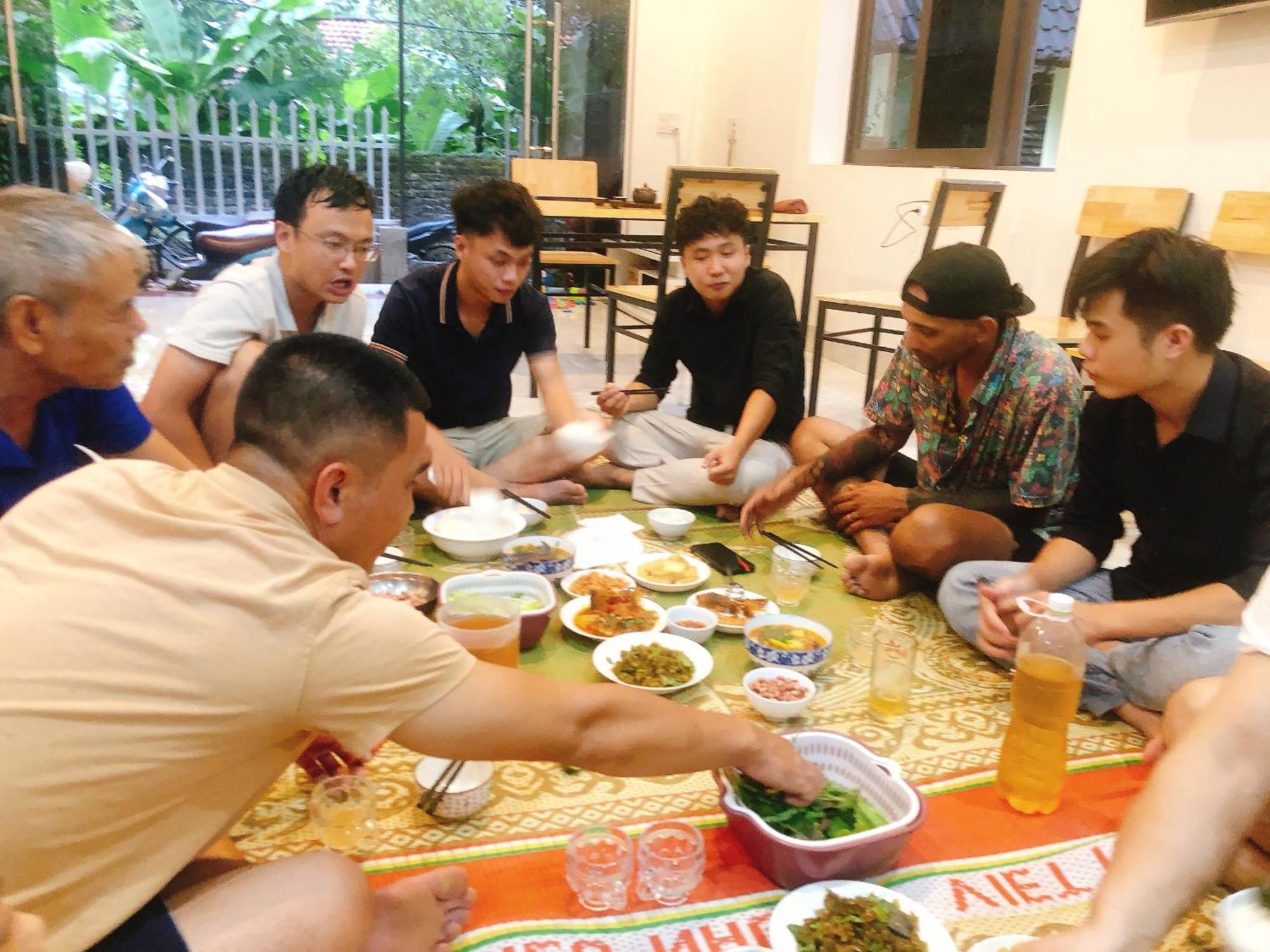 Truong Son Luxury Homestay Ninh Binh Buitenkant foto